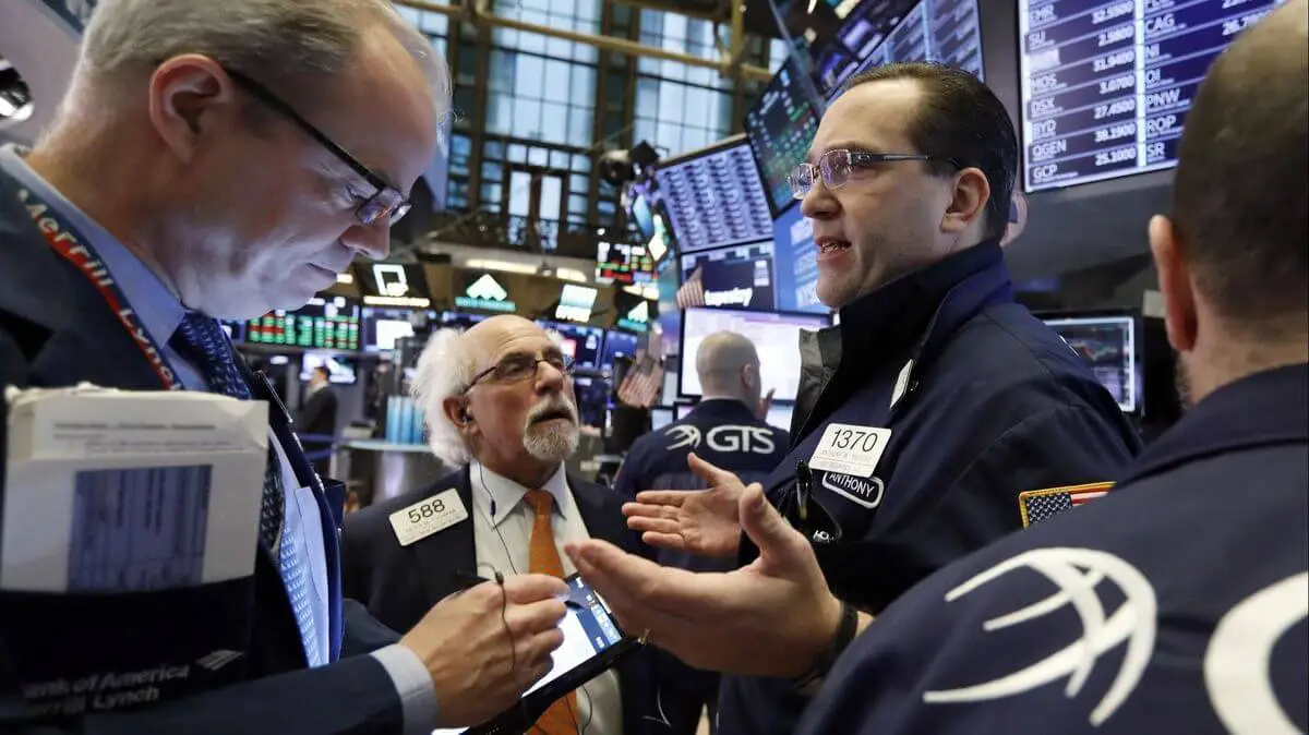 Awaiting the Results of Trade Talks Oil Prices Go Lesser